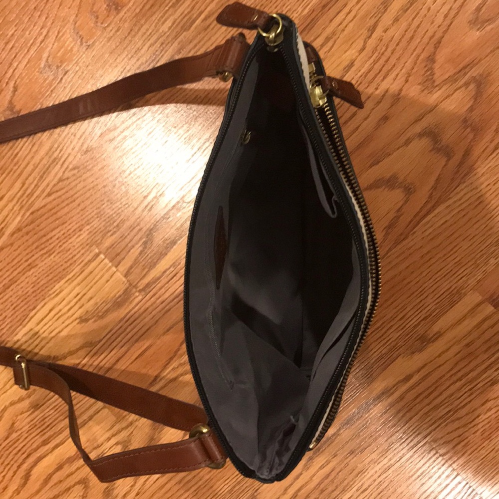 Crossbody - Picture 3 of 3